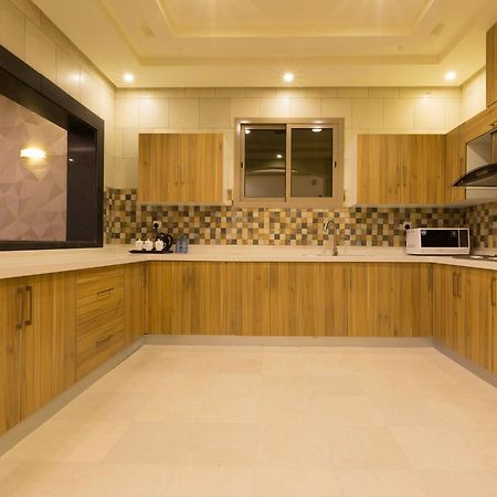 Ayam Lilian Aparthotel Buraidah Exterior foto